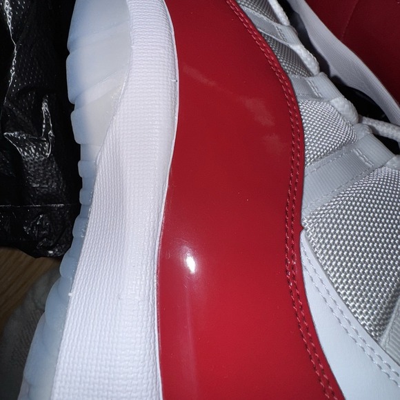 Jordan 11 Retro High Cherry (2022) Men's Size 11